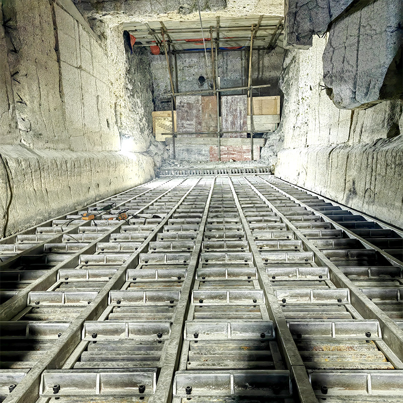 Isıya dayanıklı çelik sızdırmazlık şerit